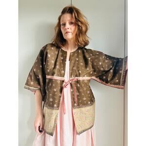 Vintage Kimono Jacket Size large Womens Cottage Core Floral Romantic Soft girl